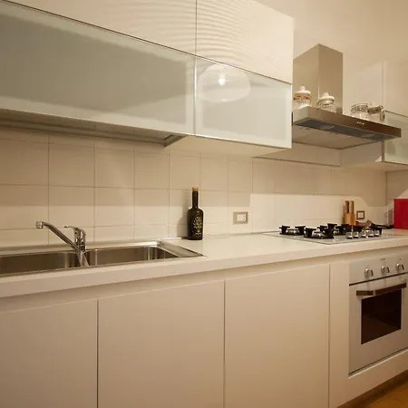 Cool & Lux Central Apartamento Milão