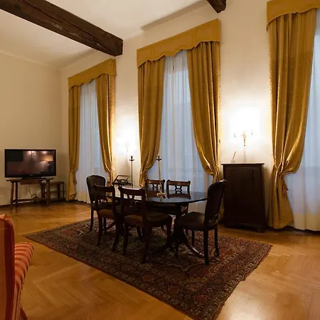 Cool & Lux Central Apartamento Milão